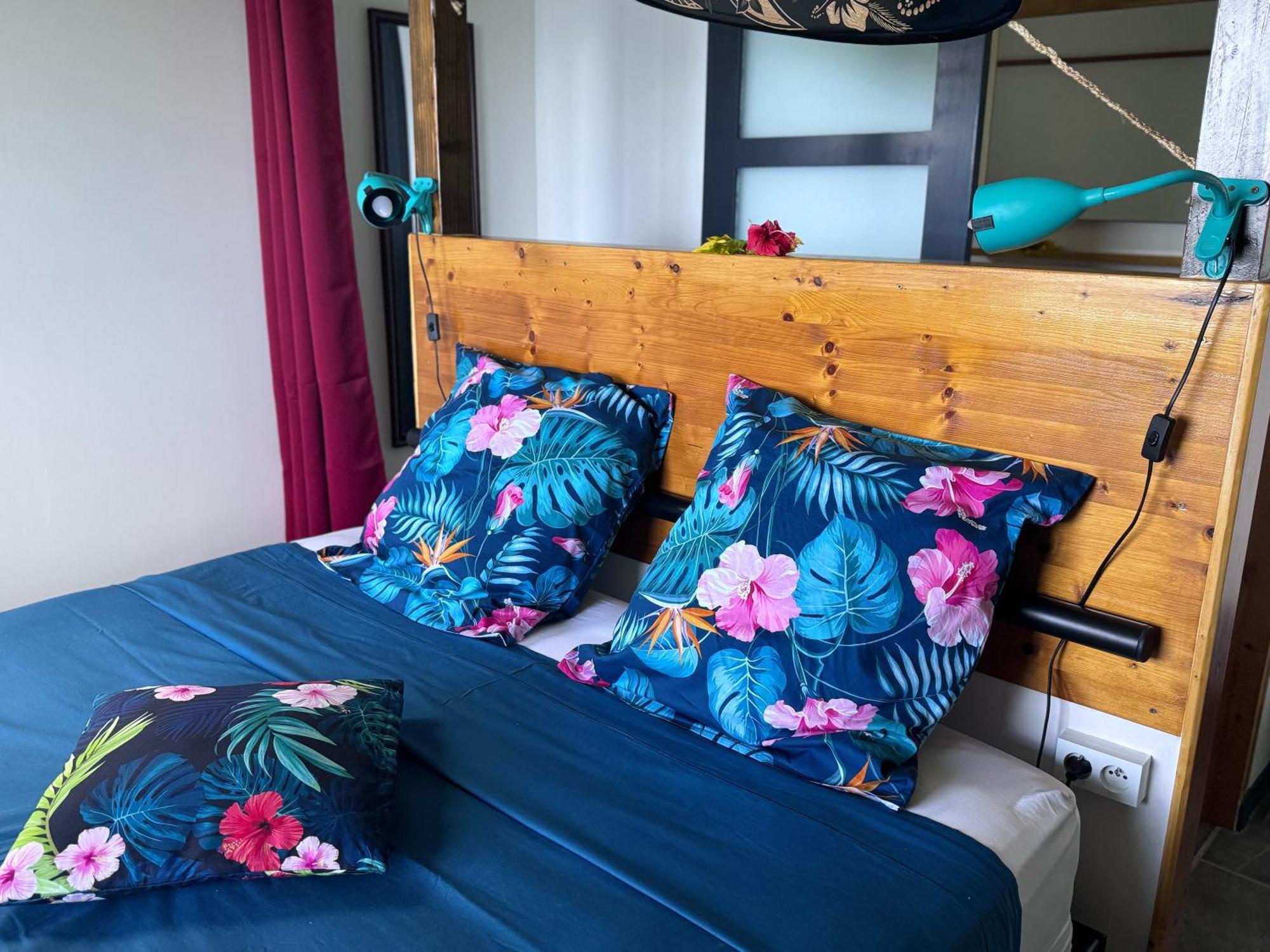 Fare Arana Moorea Guesthouse Atiha Exterior photo
